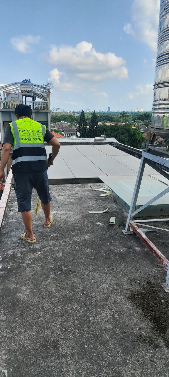 chống dột mái tôn tại Quận 8